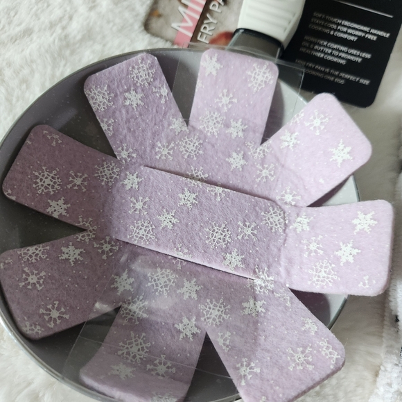 Holiday Bundle - Picture 4 of 5